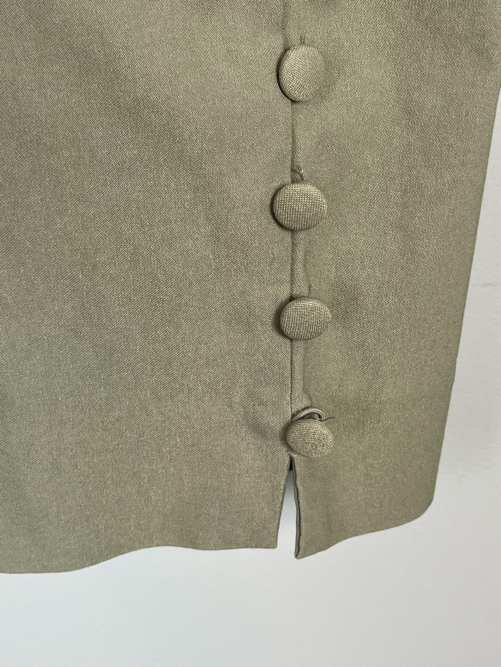 Chico’s olive green rayon nylon spandex pull on style pants, size 14. - Picture 5 of 7